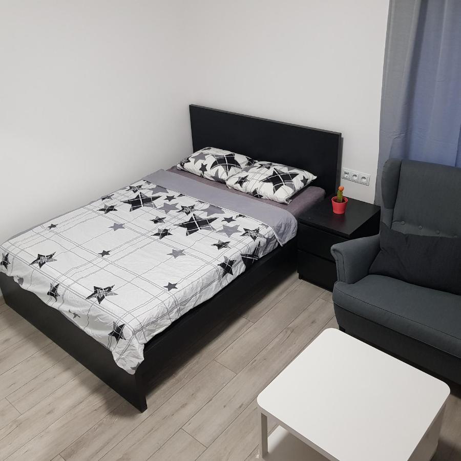Mirrorroom Pl Downtown Варшава Экстерьер фото
